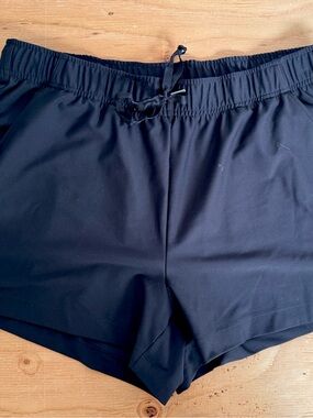 Old Navy Black Athletic Shorts with Drawstring